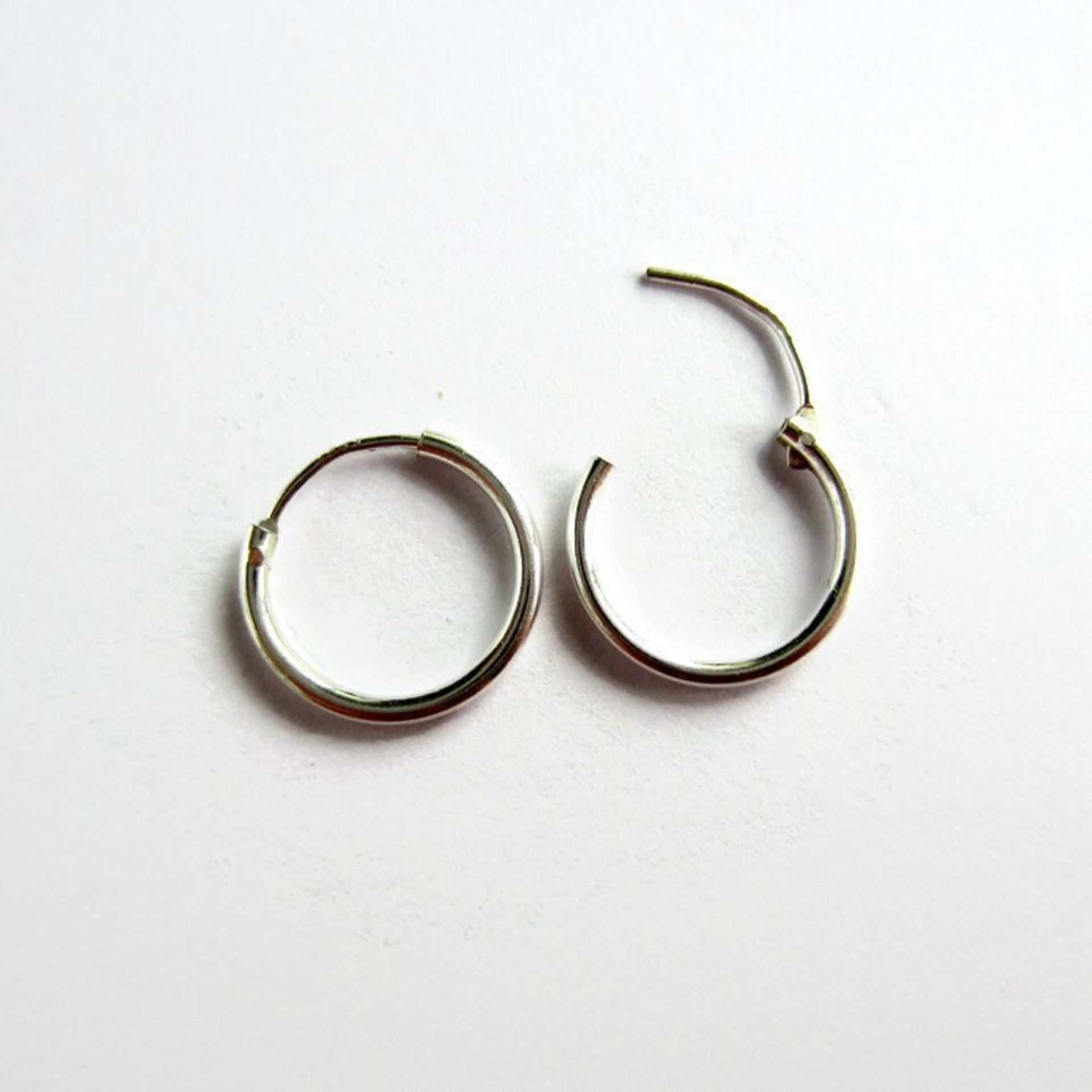 Single or Pair of 12mm 925 Sterling Silver Hinged Huggie Hoop Earrings ~ The Tiny Tree Frog Jewellery