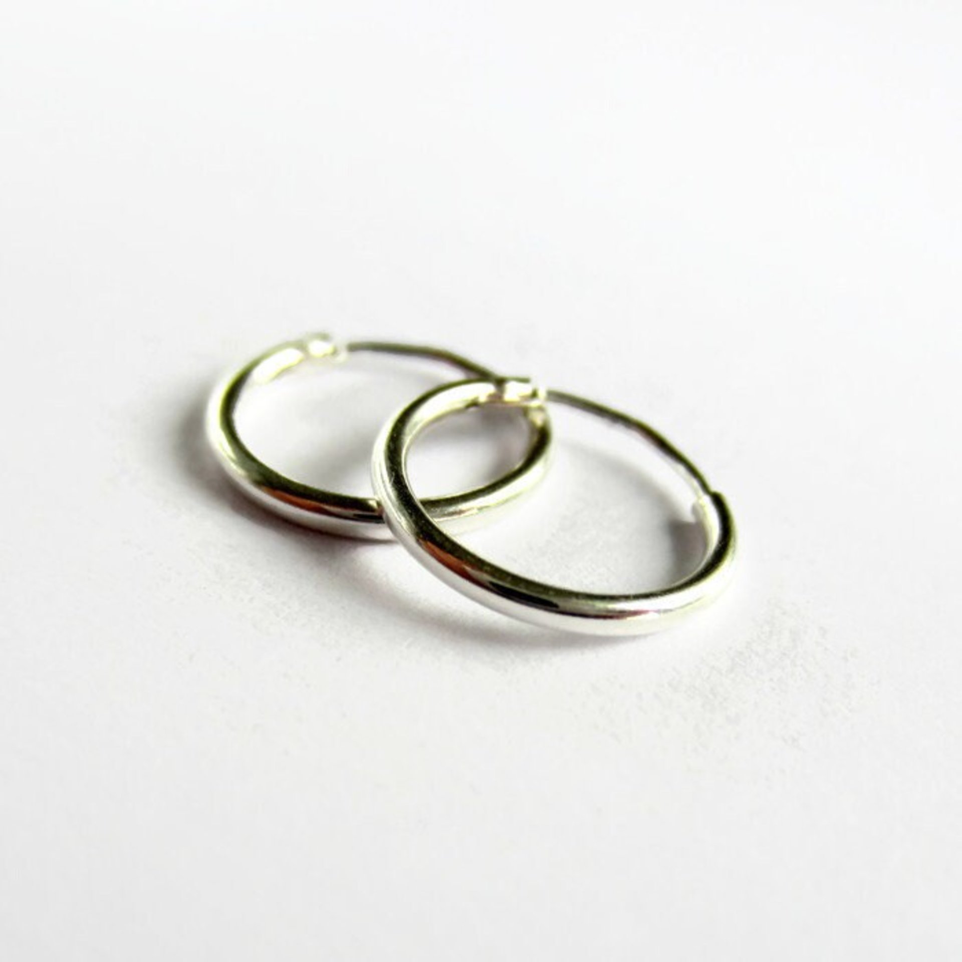 Single or Pair of 12mm 925 Sterling Silver Hinged Huggie Hoop Earrings ~ The Tiny Tree Frog Jewellery