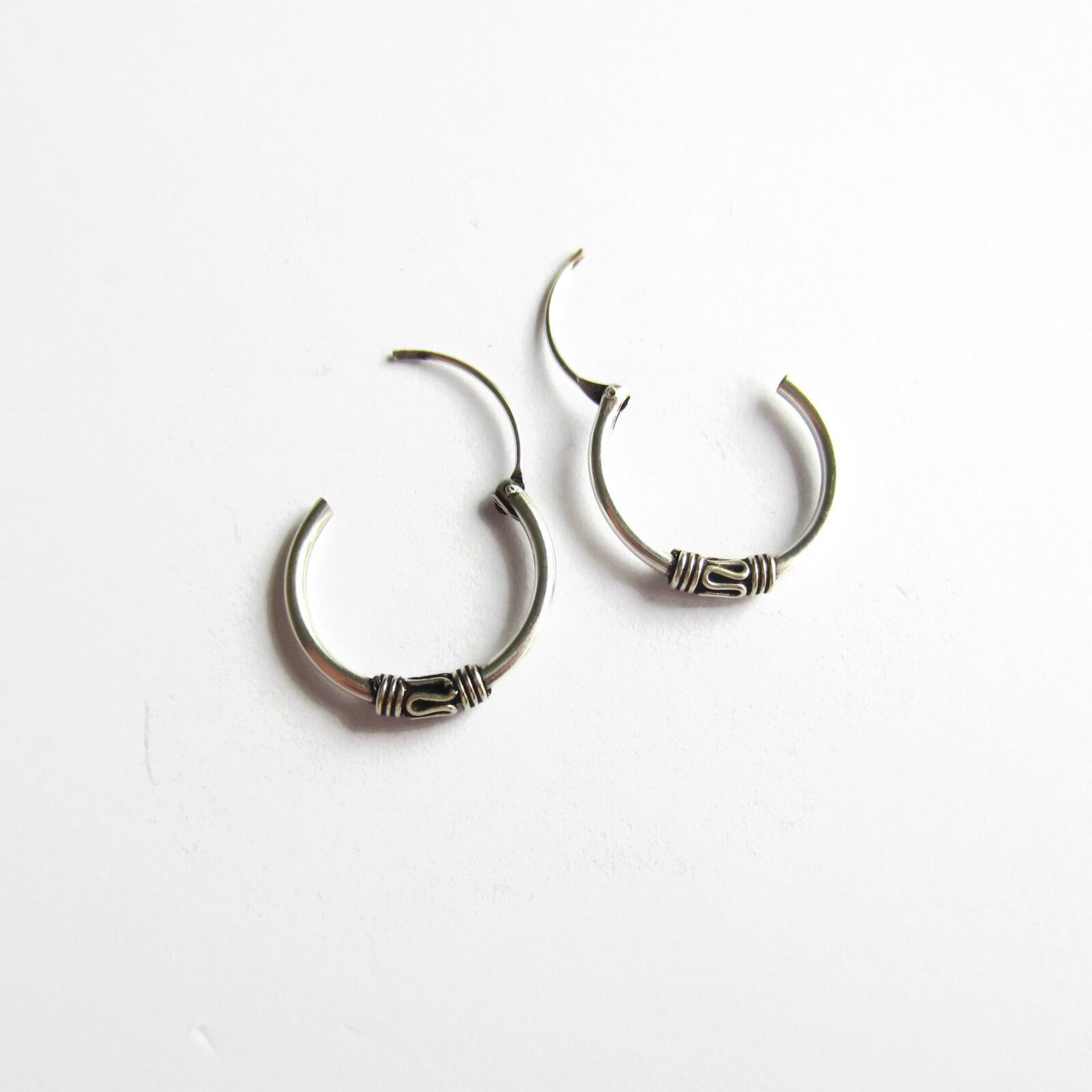 Pair of 14mm 925 Sterling Silver Bali Style Hoop Earrings ~ The Tiny Tree Frog Jewellery