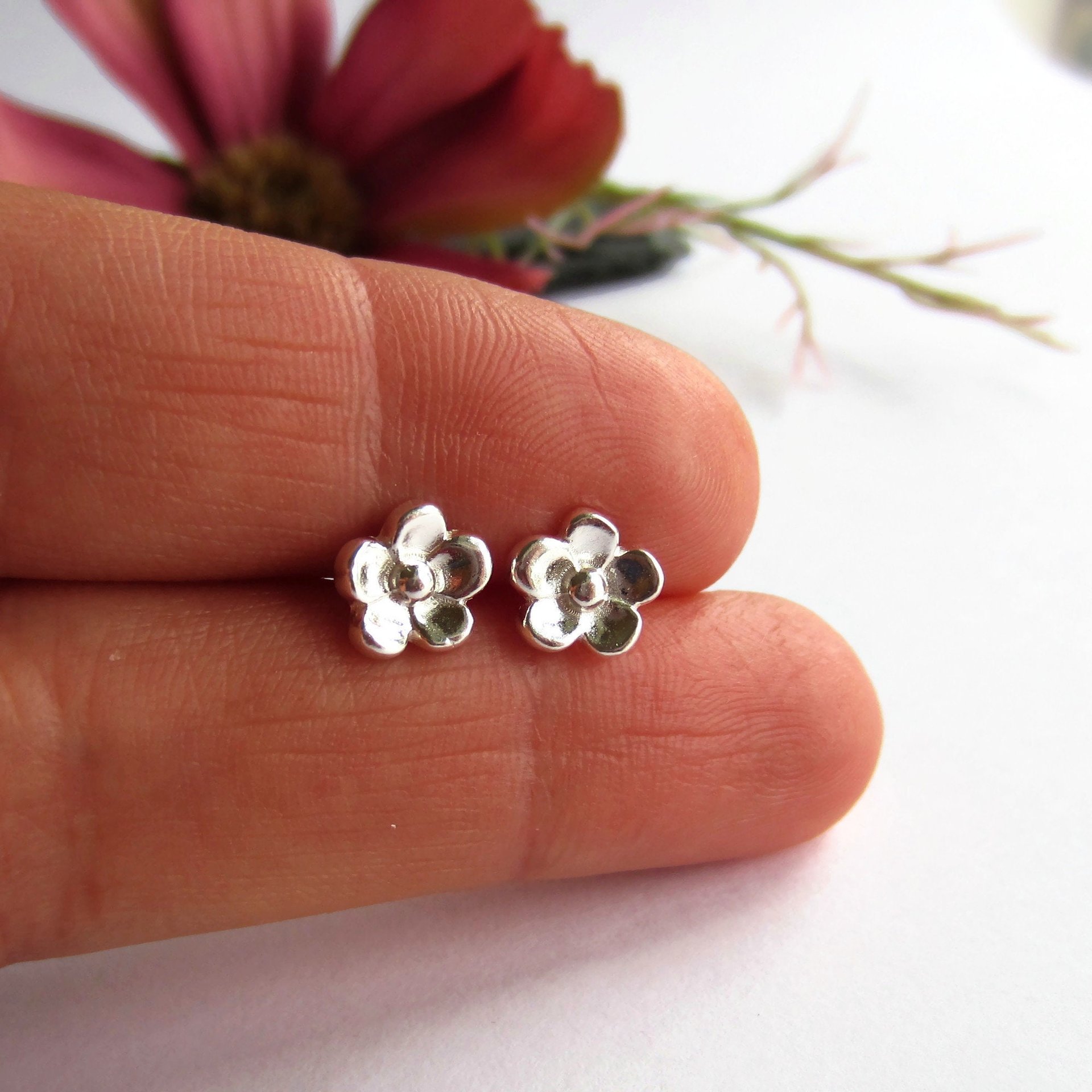 Fine Silver Forget Me Not Flower Stud Earrings ~ Handmade by The Tiny Tree Frog Jewellery